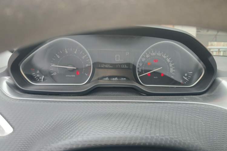 Used Peugeot 2008 2014 1.6L Automatic Fashion Edition Instrument Cluster