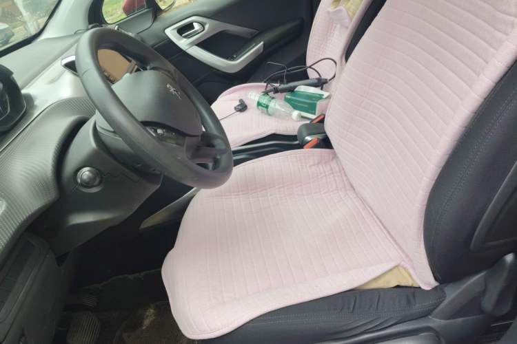 Used Peugeot 2008 2014 1.6L Automatic Fashion Edition Left Front Seat