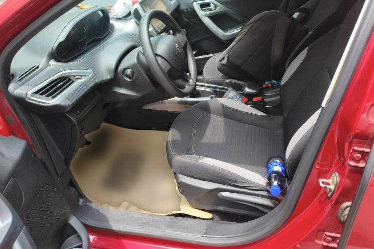Used Peugeot 2008 2014 1.6L Automatic Trend Edition Left Front Seat