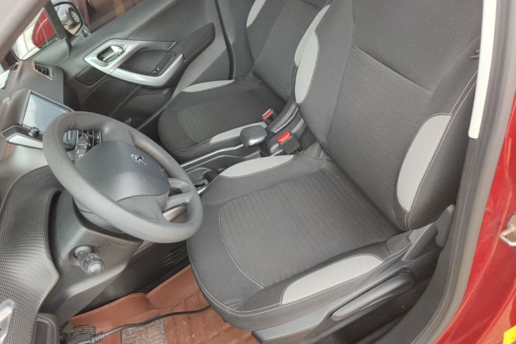 Used Peugeot 2008 2014 1.6L Automatic Trend Edition Left Front Seat