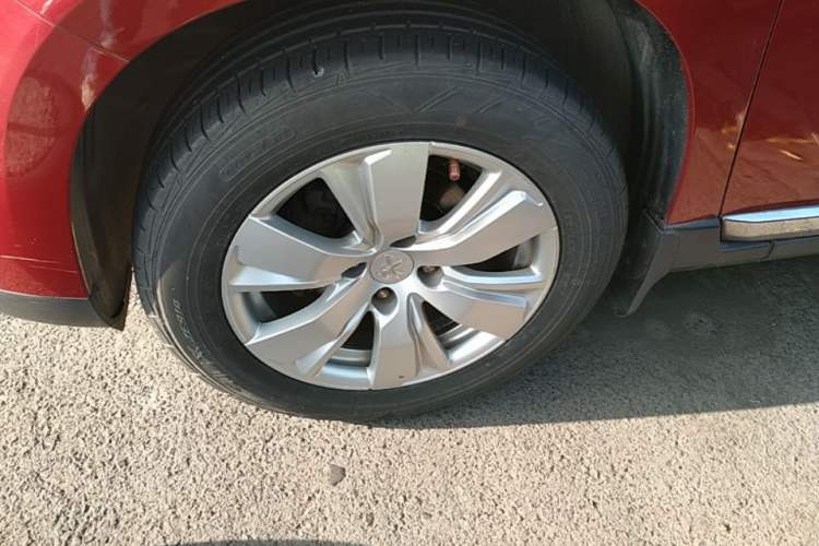 Used Peugeot 2008 2014 1.6L Automatic Fashion Edition Left Front Wheel Hub