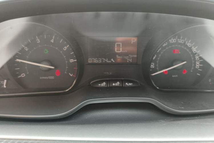 Used Peugeot 2008 2014 1.6L Automatic Trend Edition Odometer Close Up