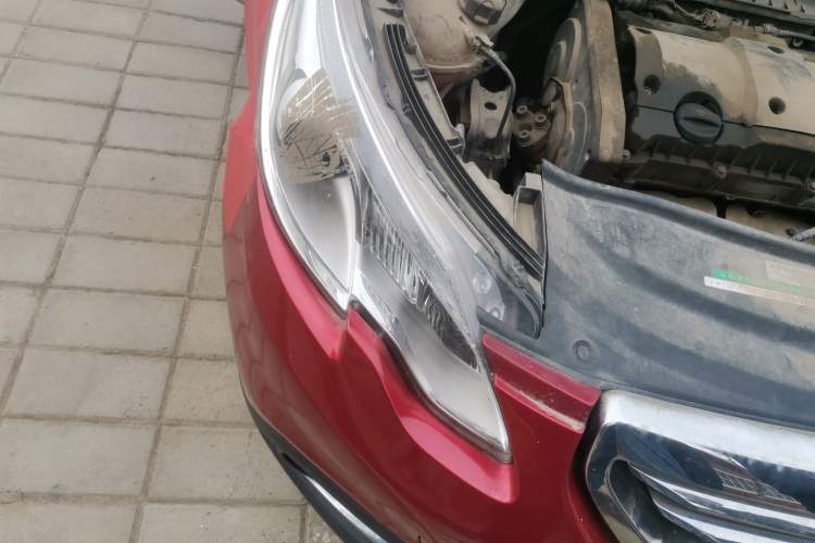 Used Peugeot 2008 2014 1.6L Automatic Navigation Edition Right Front Headlight