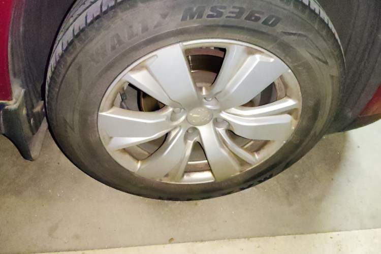Used Peugeot 2008 2014 1.6L Automatic Fashion Edition Right Front Wheel Hub