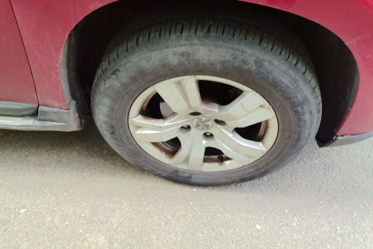Used Peugeot 2008 2014 1.6L Manual Trend Edition Right Front Wheel Hub