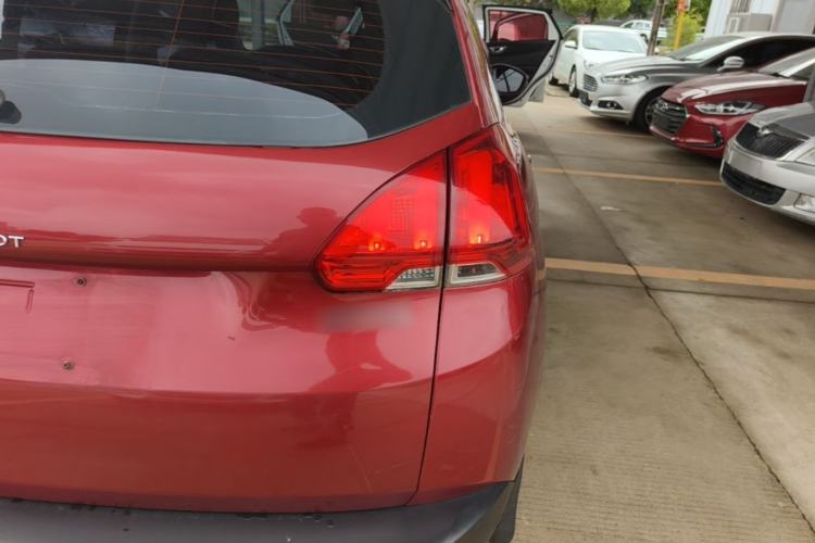 Used Peugeot 2008 2014 1.6L Automatic Trend Edition Right Rear Taillight