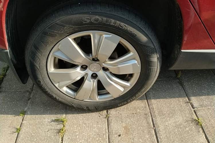 Used Peugeot 2008 2014 1.6L Automatic Fashion Edition Right Rear Wheel Hub