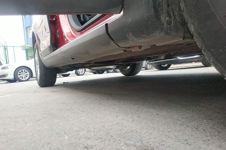 Used Peugeot 2008 2014 1.6L Automatic Trend Edition Right Side Sill