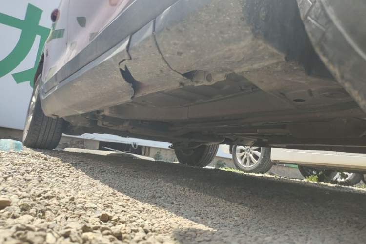 Used Peugeot 2008 2014 1.6L Manual Trend Edition Right Side Sill