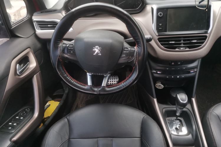 Used Peugeot 2008 2014 1.6L Automatic Navigation Edition Steering Wheel