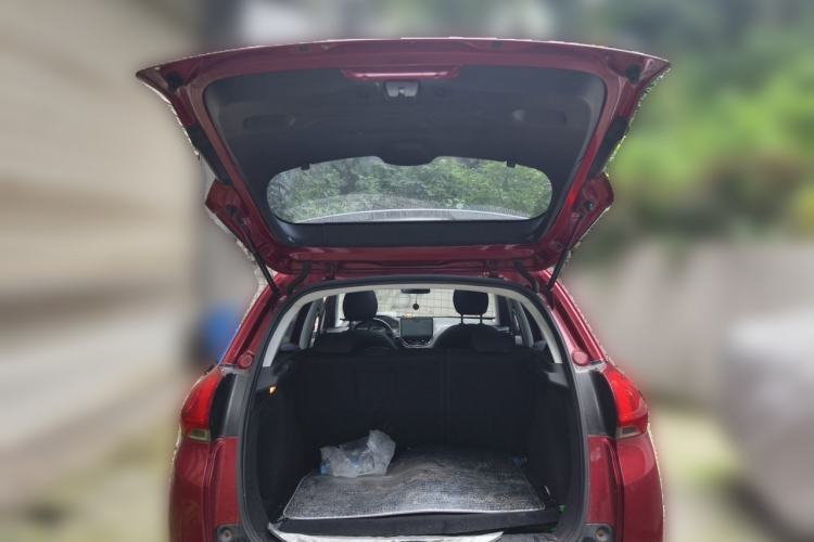 Used Peugeot 2008 2014 1.6L Automatic Fashion Edition Trunk