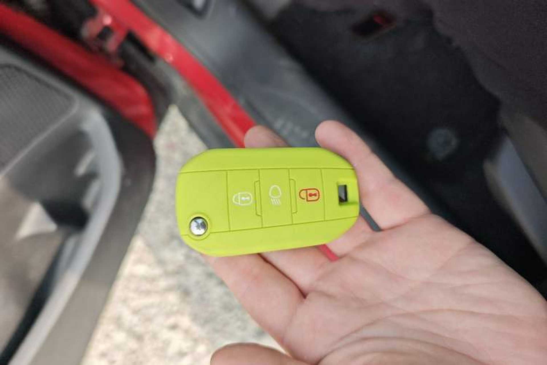 Used Peugeot 2008 2014 1.6L Automatic Fashion Edition Vehicle Key