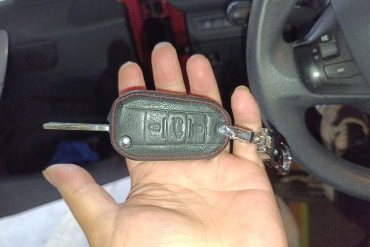Used Peugeot 2008 2014 1.6L Automatic Fashion Edition Vehicle Key