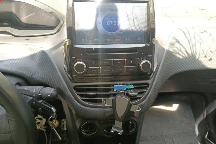 Used Peugeot 2008 2014 1.6L Manual Trend Edition Audio And AC Panel