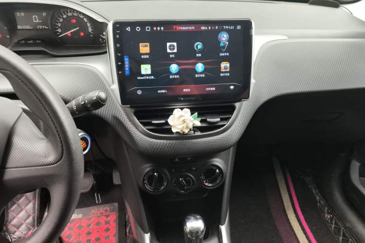 Used Peugeot 2008 2014 1.6L Automatic Trend Edition Audio And AC Panel