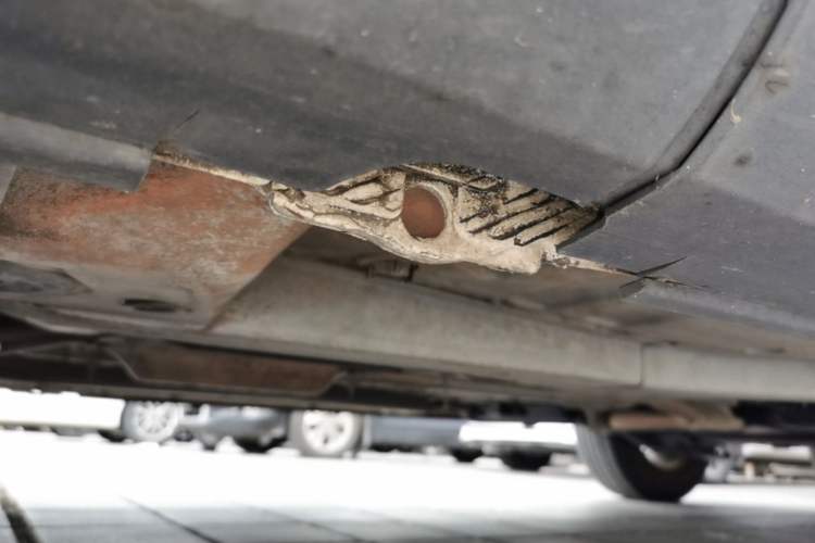 Used Peugeot 2008 2014 1.6L Automatic Trend Edition Chassis Front Left