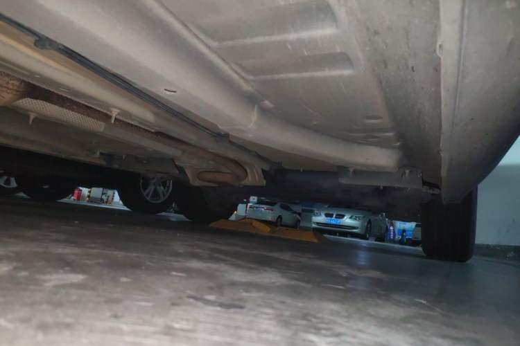 Used Peugeot 2008 2014 1.6L Automatic Fashion Edition Chassis Front Left