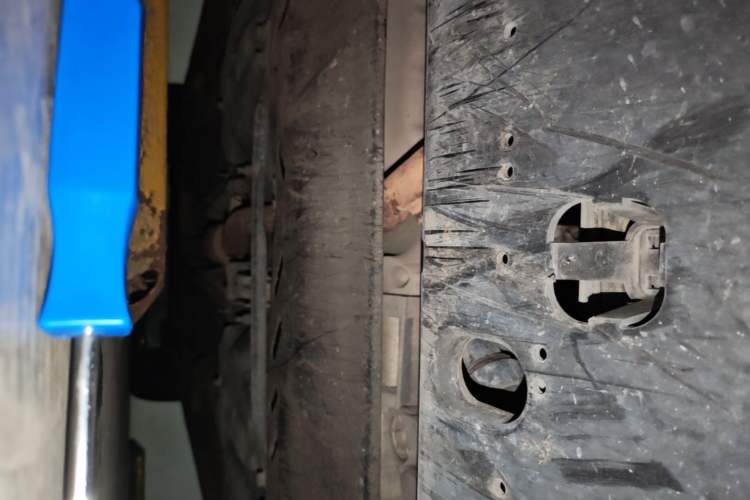 Used Peugeot 2008 2014 1.6L Automatic Fashion Edition Chassis Front