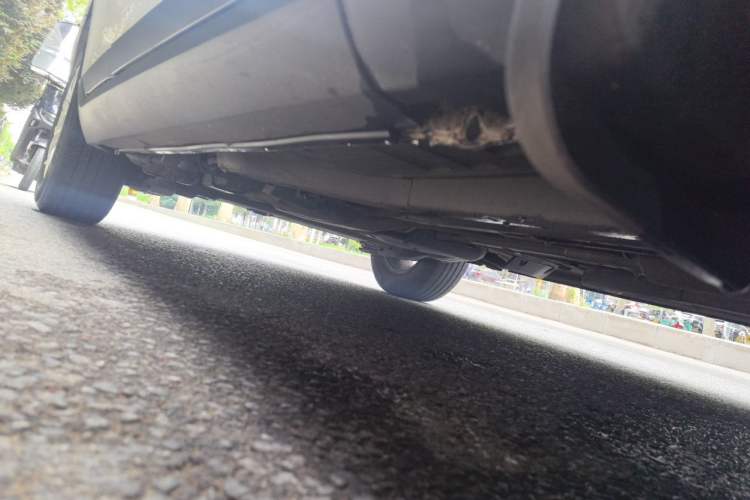 Used Peugeot 2008 2014 1.6L Automatic Trend Edition Chassis Front Right