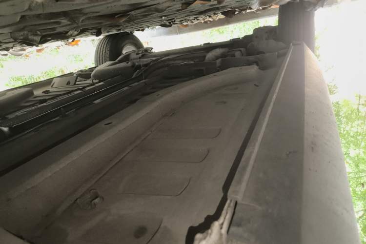Used Peugeot 2008 2014 1.6L Manual Trend Edition Chassis Front Right