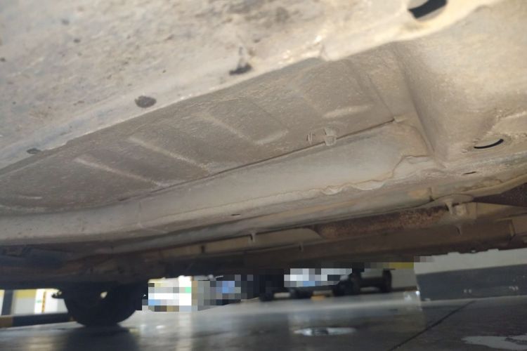 Used Peugeot 2008 2014 1.6L Manual Trend Edition Chassis Front Right