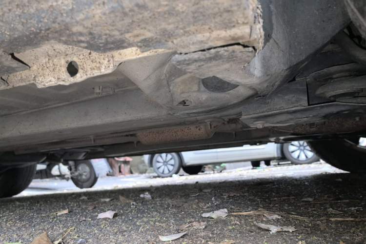 Used Peugeot 2008 2014 1.6L Automatic Trend Edition Chassis Front Right