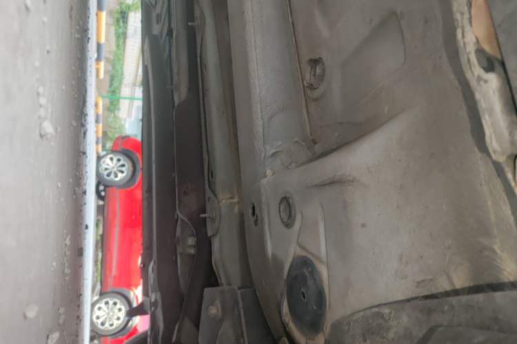 Used Peugeot 2008 2014 1.6L Automatic Fashion Edition Chassis Front Right
