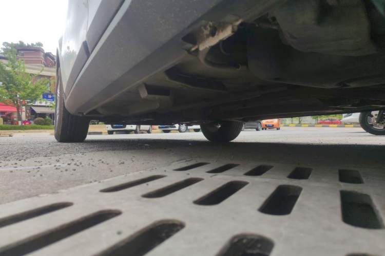 Used Peugeot 2008 2014 1.6L Manual Trend Edition Chassis Rear Left