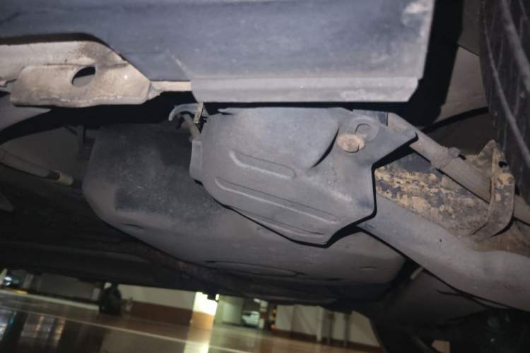 Used Peugeot 2008 2014 1.6L Automatic Fashion Edition Chassis Rear Left
