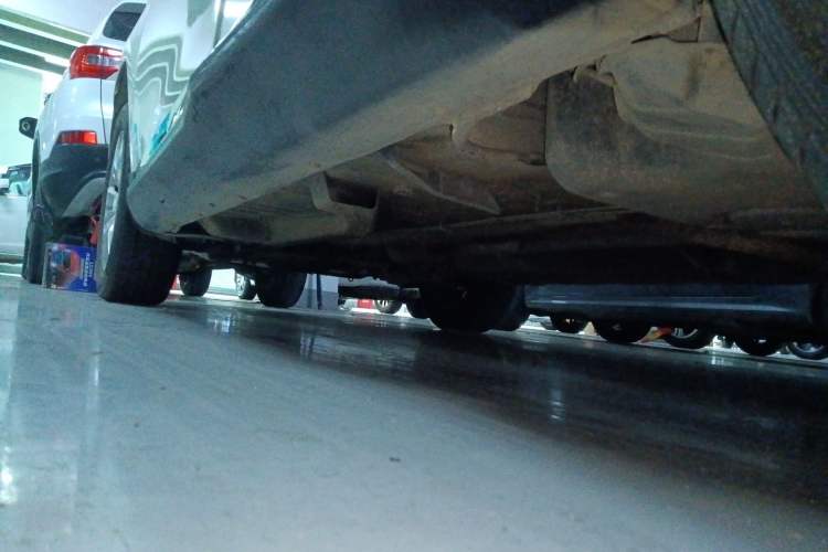 Used Peugeot 2008 2014 1.6L Automatic Fashion Edition Chassis Rear Left