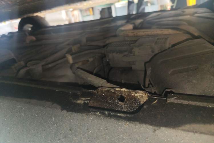 Used Peugeot 2008 2014 1.6L Automatic Navigation Edition Chassis Rear Right