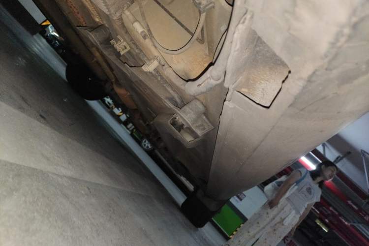 Used Peugeot 2008 2014 1.6L Automatic Fashion Edition Chassis Rear Right