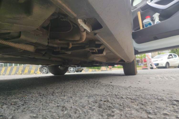 Used Peugeot 2008 2014 1.6L Manual Trend Edition Chassis Rear Right