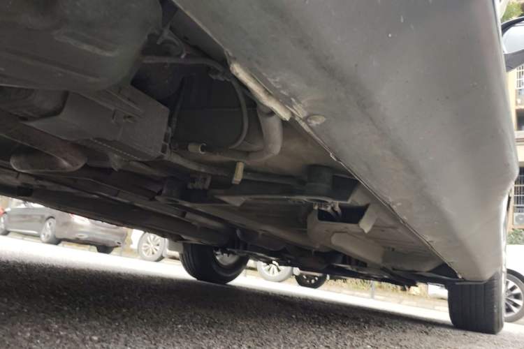 Used Peugeot 2008 2014 1.6L Manual Trend Edition Chassis Rear Right