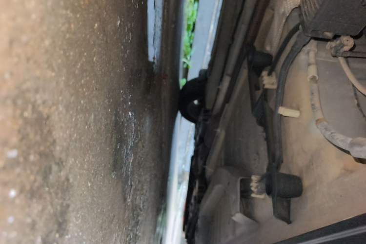 Used Peugeot 2008 2014 1.6L Automatic Trend Edition Chassis Rear Right