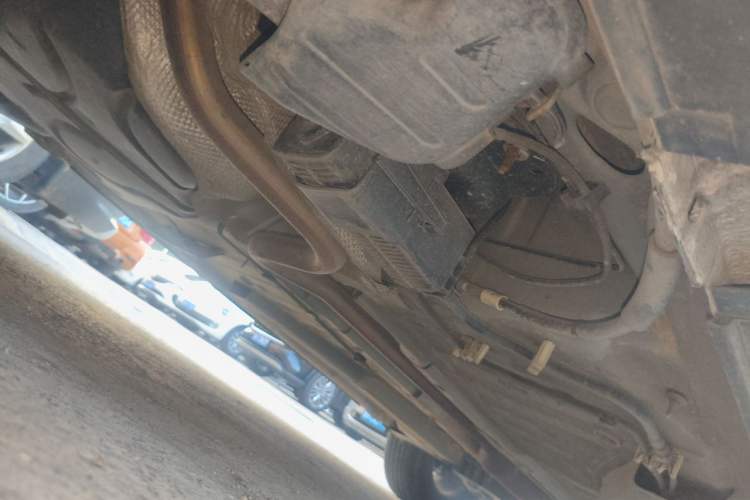 Used Peugeot 2008 2014 1.6L Automatic Trend Edition Chassis Rear Right