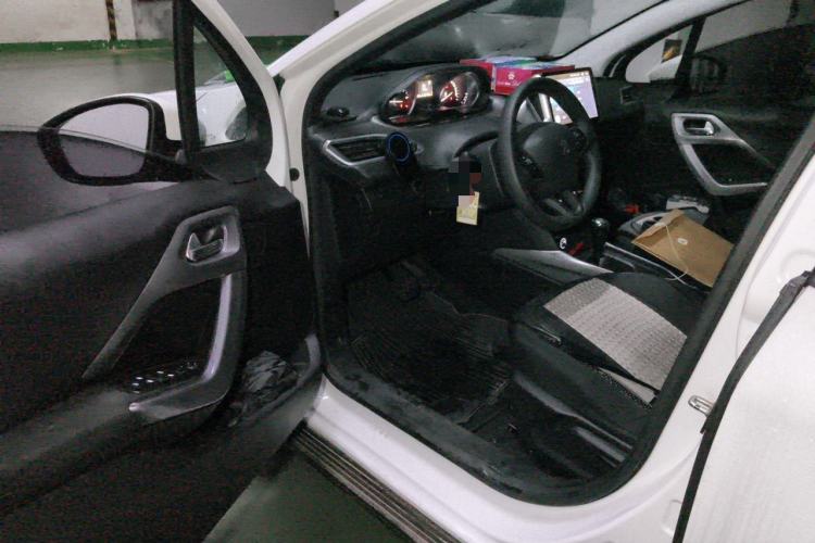Used Peugeot 2008 2014 1.6L Automatic Fashion Edition Driver Seat