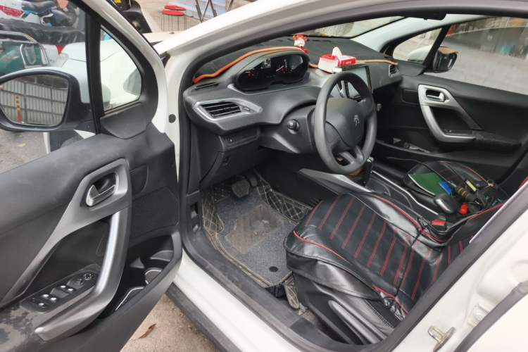 Used Peugeot 2008 2014 1.6L Automatic Trend Edition Driver Seat