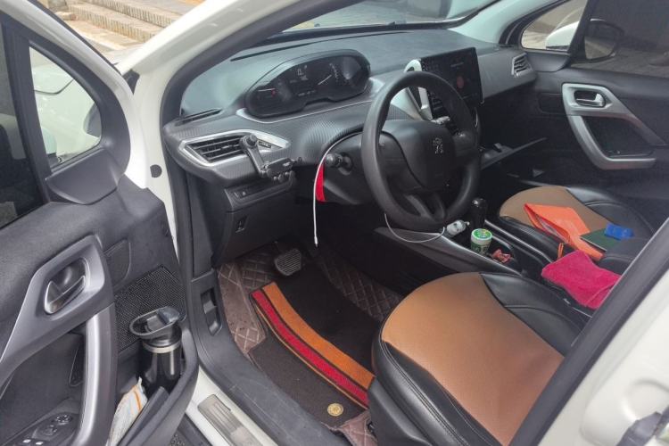 Used Peugeot 2008 2014 1.6L Automatic Trend Edition Driver Seat
