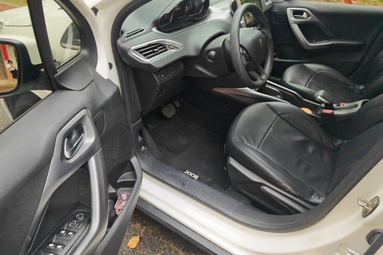 Used Peugeot 2008 2014 1.6L Automatic Fashion Edition Driver Seat