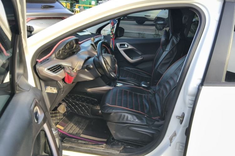Used Peugeot 2008 2014 1.6L Automatic Fashion Edition Driver Seat