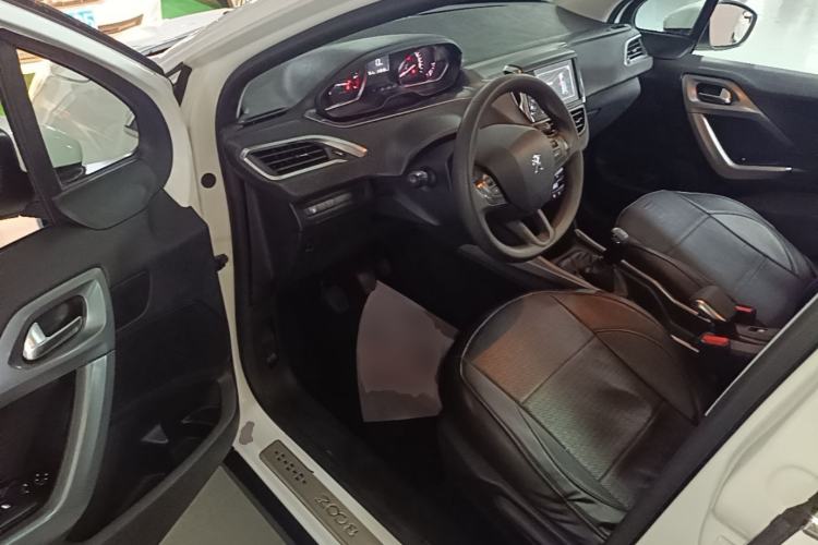 Used Peugeot 2008 2014 1.6L Manual Fashion Edition Driver Seat