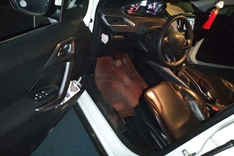Used Peugeot 2008 2014 1.6L Automatic Fashion Edition Driver Seat