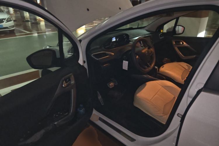 Used Peugeot 2008 2014 1.6L Automatic Fashion Edition Driver Seat