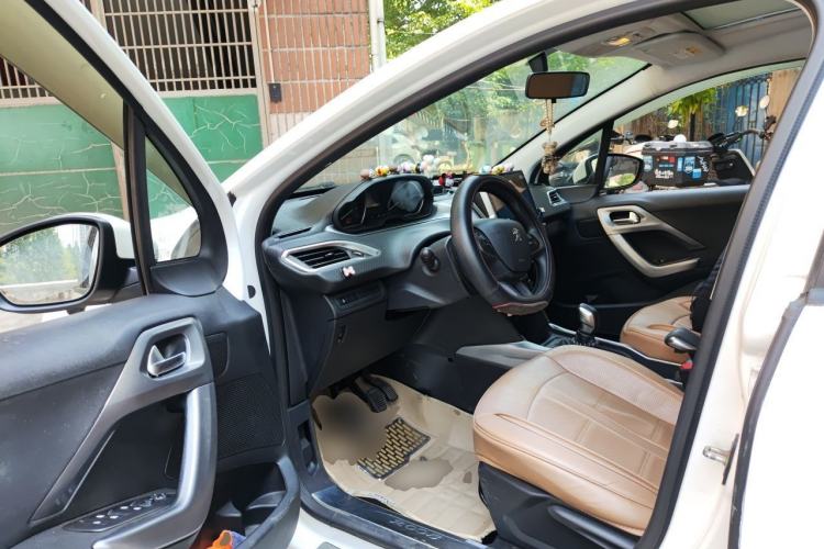 Used Peugeot 2008 2014 1.6L Manual Fashion Edition Driver Seat