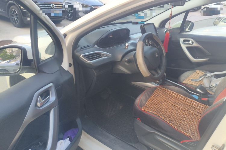 Used Peugeot 2008 2014 1.6L Automatic Trend Edition Driver Seat
