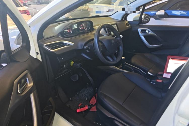 Used Peugeot 2008 2014 1.6L Automatic Fashion Edition Driver Seat