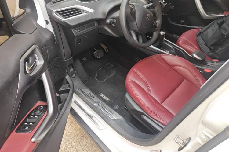Used Peugeot 2008 2014 1.6L Automatic Fashion Edition Driver Seat