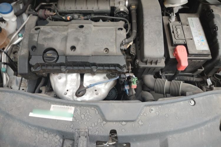 Used Peugeot 2008 2014 1.6L Automatic Fashion Edition Engine Bay