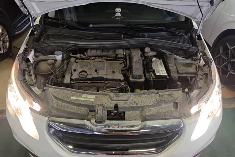 Used Peugeot 2008 2014 1.6L Automatic Trend Edition Engine Bay